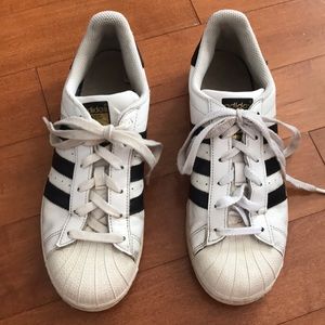 Adidas fashion footwear